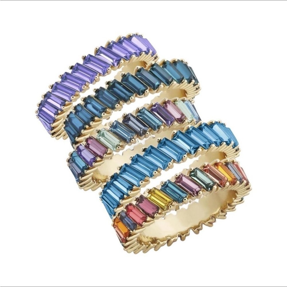 Gold Ring Zirconia Inlaid Size 7
